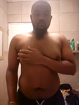 Snapshot of douksm chatting on 03/18/25, 03:20 douksm online show from 03/18/25, 03:20