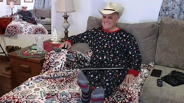 Foxhunt99 online show from 12/18/24, 03:37