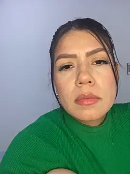 martina contreras online show from 12/28/24, 04:08