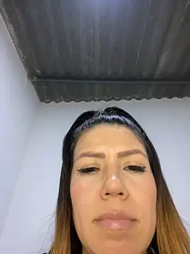 martina contreras online show from 01/02/25, 06:29