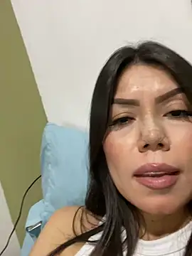 martina contreras online show from 03/11/25, 08:09