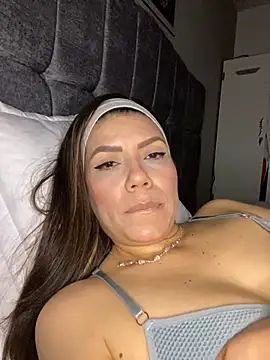 martina contreras online show from 02/11/26, 05:12