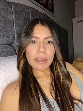 martina contreras online show from 02/24/26, 04:43