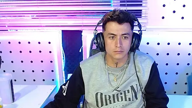 Darko0717 online show from 11/29/25, 01:30