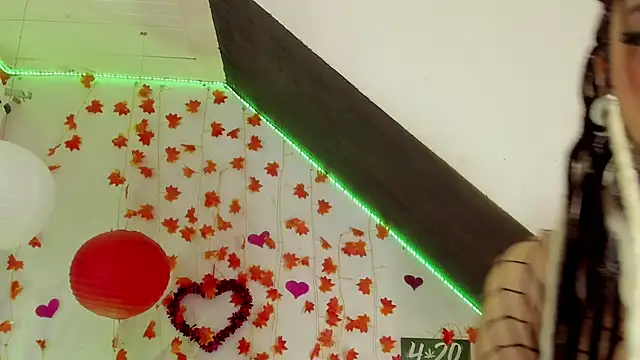 Cata green online show from 02/19/25, 08:31