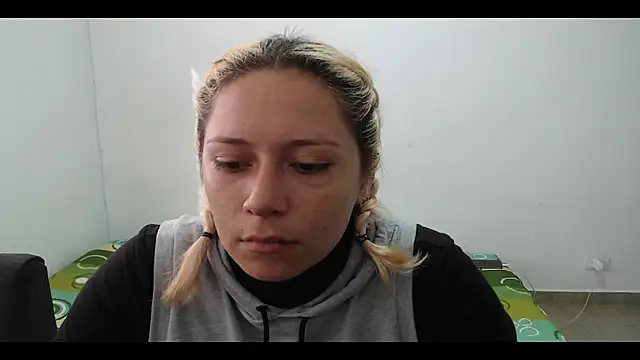 MommyMiaWs online show from 02/07/25, 01:43