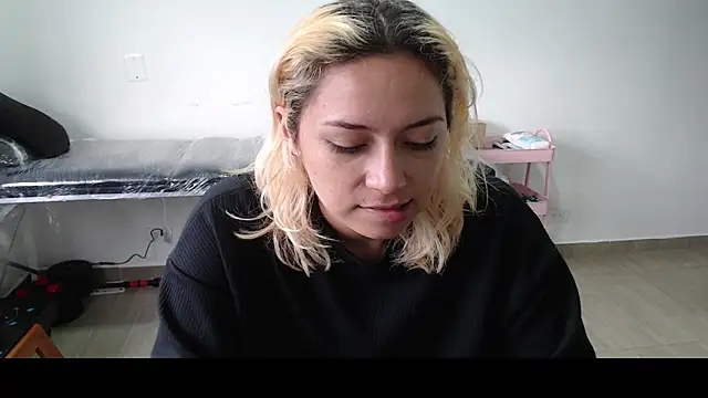 MommyMiaWs online show from 03/04/25, 12:22