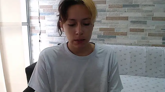 MommyMiaWs online show from 09/25/25, 01:04