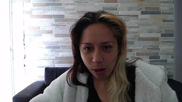 MommyMiaWs online show from 10/02/25, 02:35