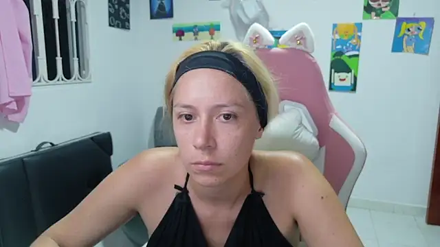 MommyMiaWs online show from 03/18/26, 11:08