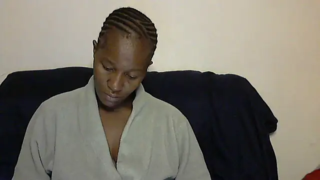 sluttylaura21 online show from 03/22/25, 03:20