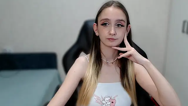 Jackie Morgan online show from 02/07/25, 02:40