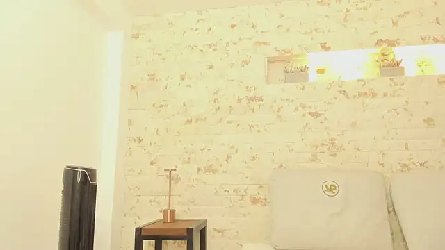 anette cooper online show from 02/06/25, 10:04