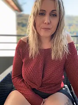 Leanymphoo online show from 10/13/25, 12:49