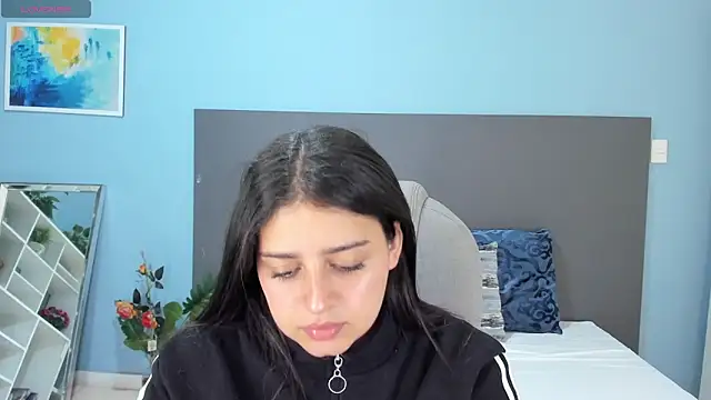 kylie reyes online show from 11/04/25, 07:13