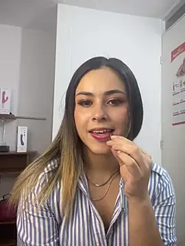 pamelao online show from 02/13/25, 07:31