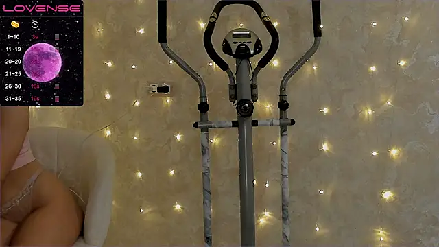 EvaSileZ online show from 02/22/25, 04:40