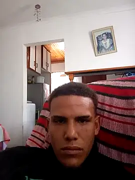 Snapshot of Linex06 chatting on 03/01/26, 12:51 Linex06 online show from 03/01/26, 12:51