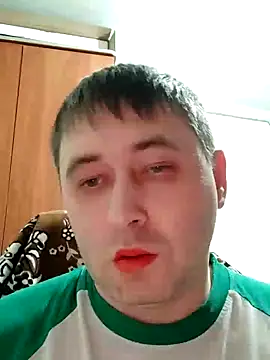 Snapshot of tores992 chatting on 01/03/25, 05:42 tores992 online show from 01/03/25, 05:42