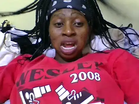 Snapshot of sabssexy chatting on 12/12/24, 05:59 sabssexy online show from 12/12/24, 05:59