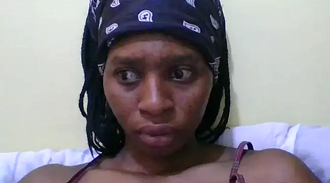 Snapshot of sabssexy chatting on 12/16/24, 09:03 sabssexy online show from 12/16/24, 09:03