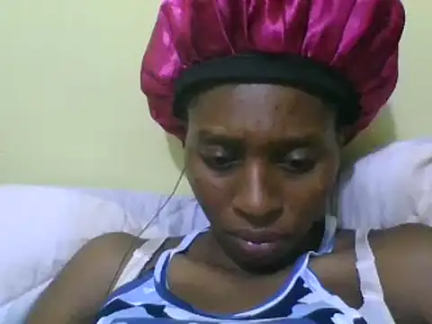 Snapshot of sabssexy chatting on 12/16/24, 09:41 sabssexy online show from 12/16/24, 09:41