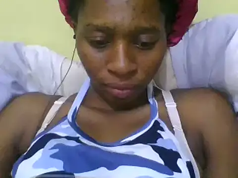 Snapshot of sabssexy chatting on 12/17/24, 08:56 sabssexy online show from 12/17/24, 08:56