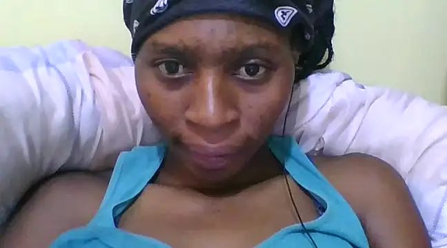 Snapshot of sabssexy chatting on 12/19/24, 09:29 sabssexy online show from 12/19/24, 09:29