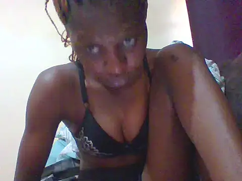 Snapshot of sabssexy chatting on 04/13/26, 07:47 sabssexy online show from 04/13/26, 07:47