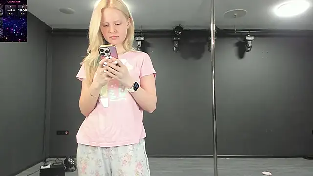 Masha 2002 online show from 05/20/26, 07:53