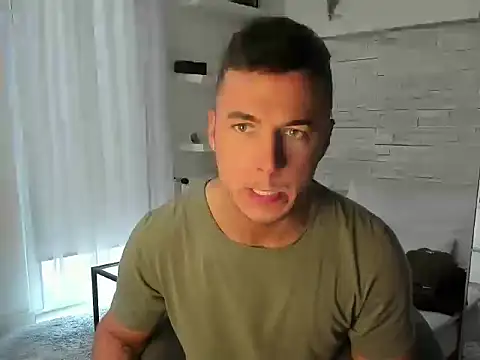 paulblack21 online show from 02/22/26, 06:46