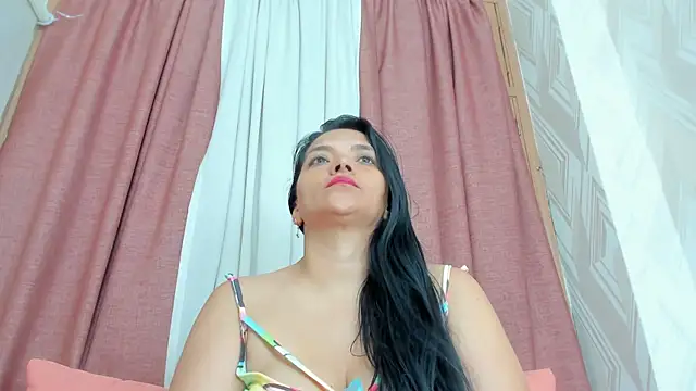 veronica salas online show from 02/08/25, 09:13