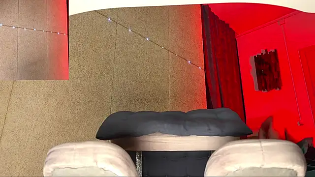 Snapshot of Farmer_James chatting on 10/22/25, 03:12 Farmer James online show from 10/22/25, 03:12