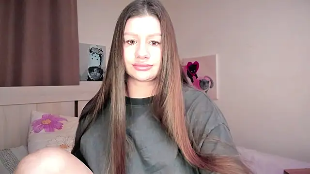 JuicyHelenX online show from 02/05/26, 04:11