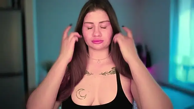 JuicyHelenX online show from 05/01/26, 03:16