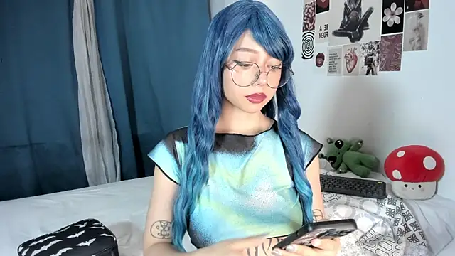 acid candy  online show from 04/20/26, 12:35