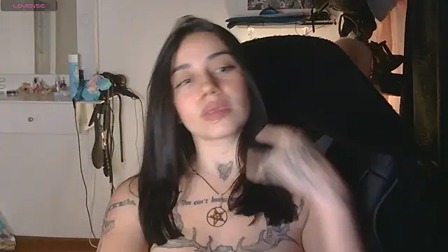 val bardot online show from 05/12/26, 04:53