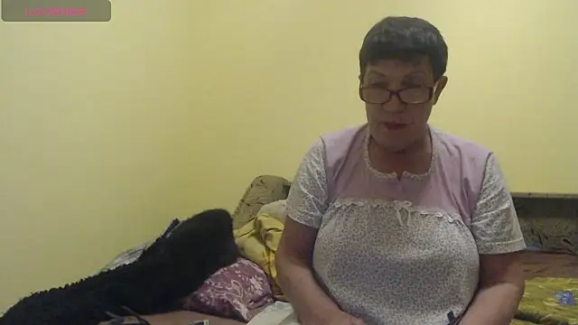 Sandra Carina online show from 04/28/26, 08:36