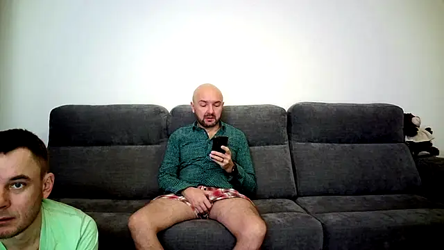 Alex Tobey online show from 12/16/24, 05:06