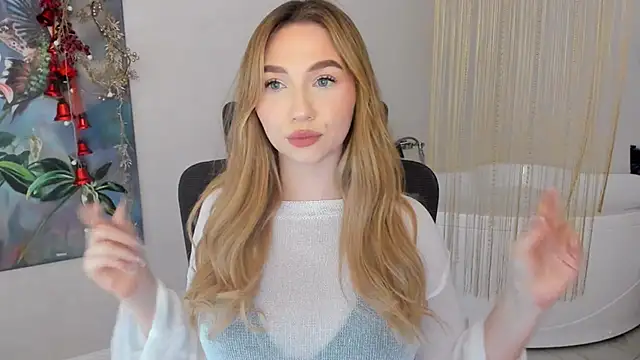 Snapshot of GracefulLook chatting on 01/12/25, 07:32 GracefulLook online show from 01/12/25, 07:32