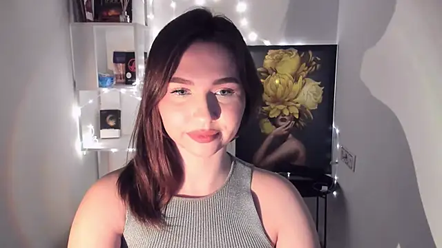 Snapshot of GracefulLook chatting on 02/05/25, 09:25 GracefulLook online show from 02/05/25, 09:25