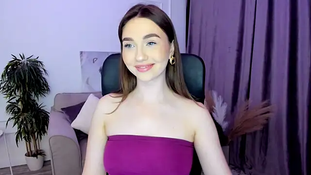 Snapshot of GracefulLook chatting on 02/12/25, 03:29 GracefulLook online show from 02/12/25, 03:29