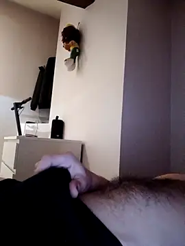 Snapshot of Alainsolo chatting on 09/12/25, 09:09 Alainsolo online show from 09/12/25, 09:09