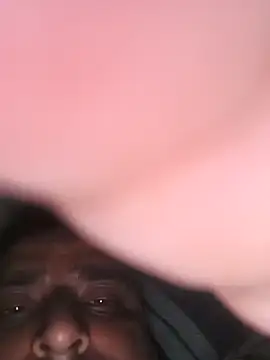 rajstrip12650 online show from 10/04/25, 07:56