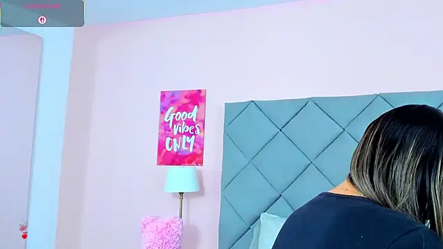 TaylorEvanss online show from 11/19/25, 07:47