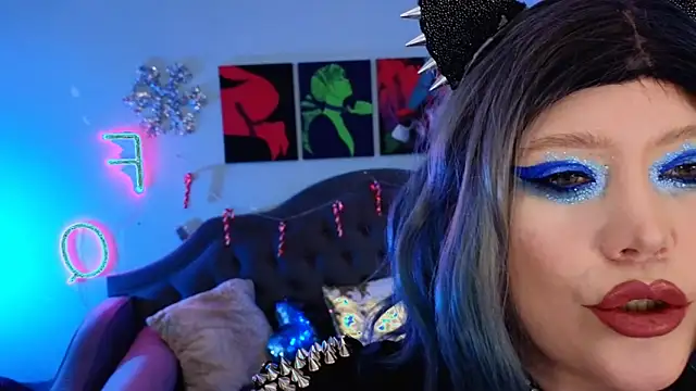 wickedxqueen online show from 12/28/24, 10:55