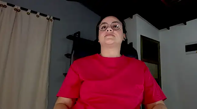 maela1 online show from 12/24/24, 11:44