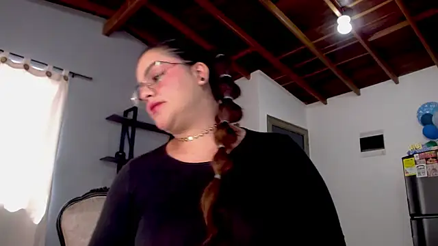 maela1 online show from 10/12/25, 06:51