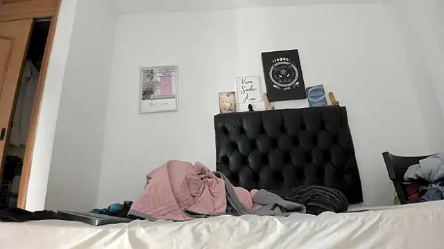 JohanyLatino online show from 01/15/25, 03:00