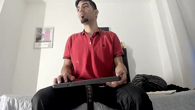 JohanyLatino online show from 03/11/25, 11:12